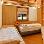 Nordica Aurora شقة *